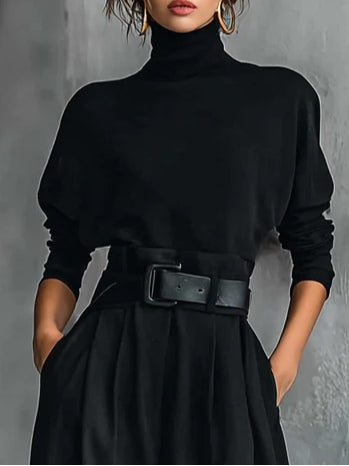 Noelia | Conjunto de top negro con cuello vuelto y pantalón recto